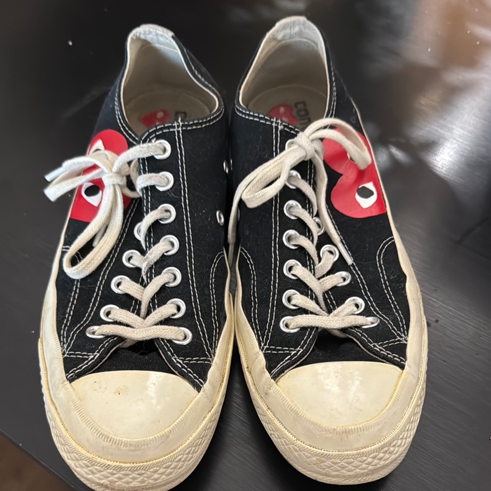 Converse Black and Cream Sneakers with Red Accents